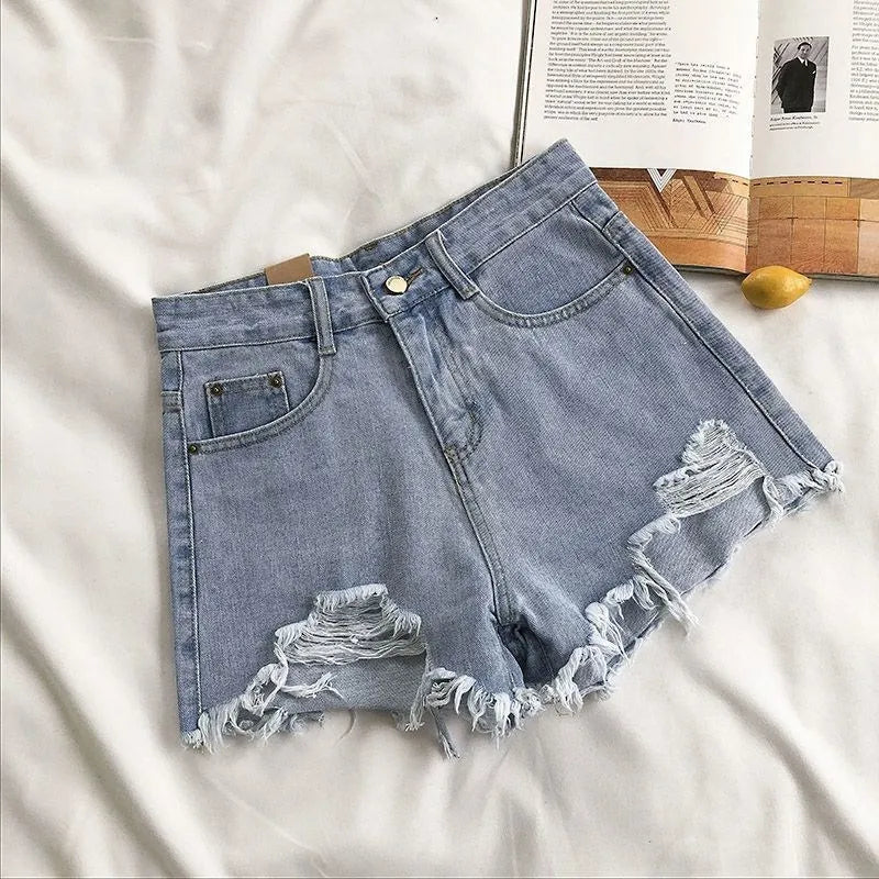 HIGH WAISTED DENIM SHORTS