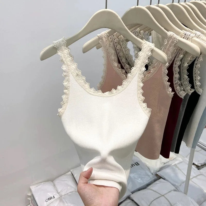 WHITE / One Size