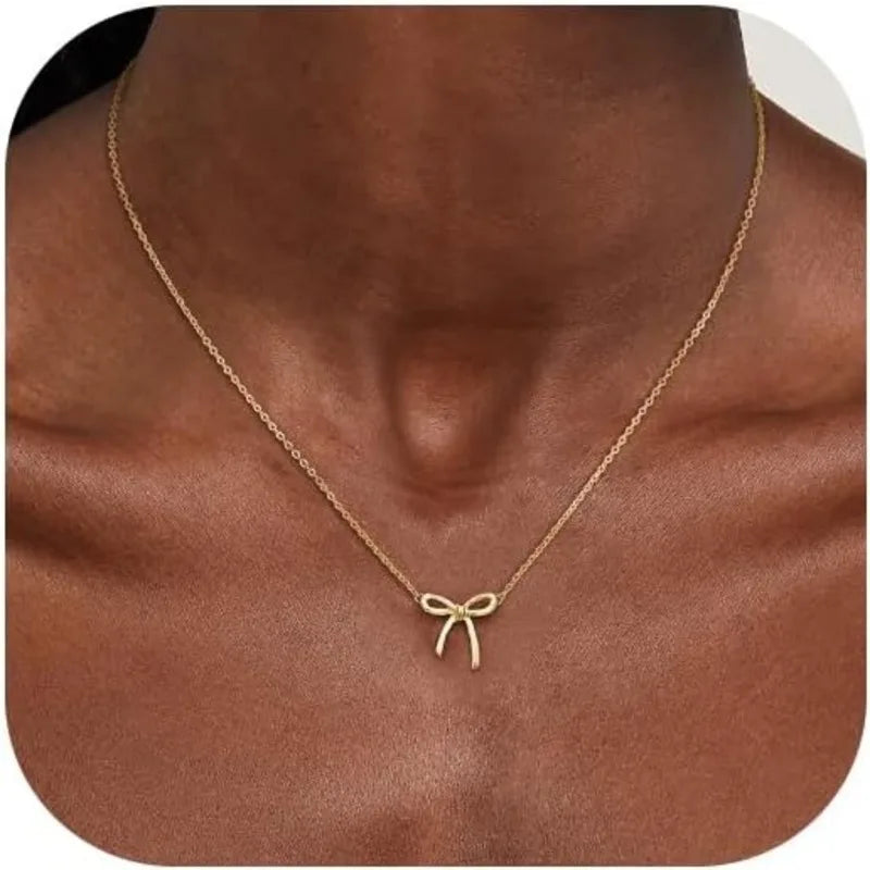BOW PENDANT NECKLACE