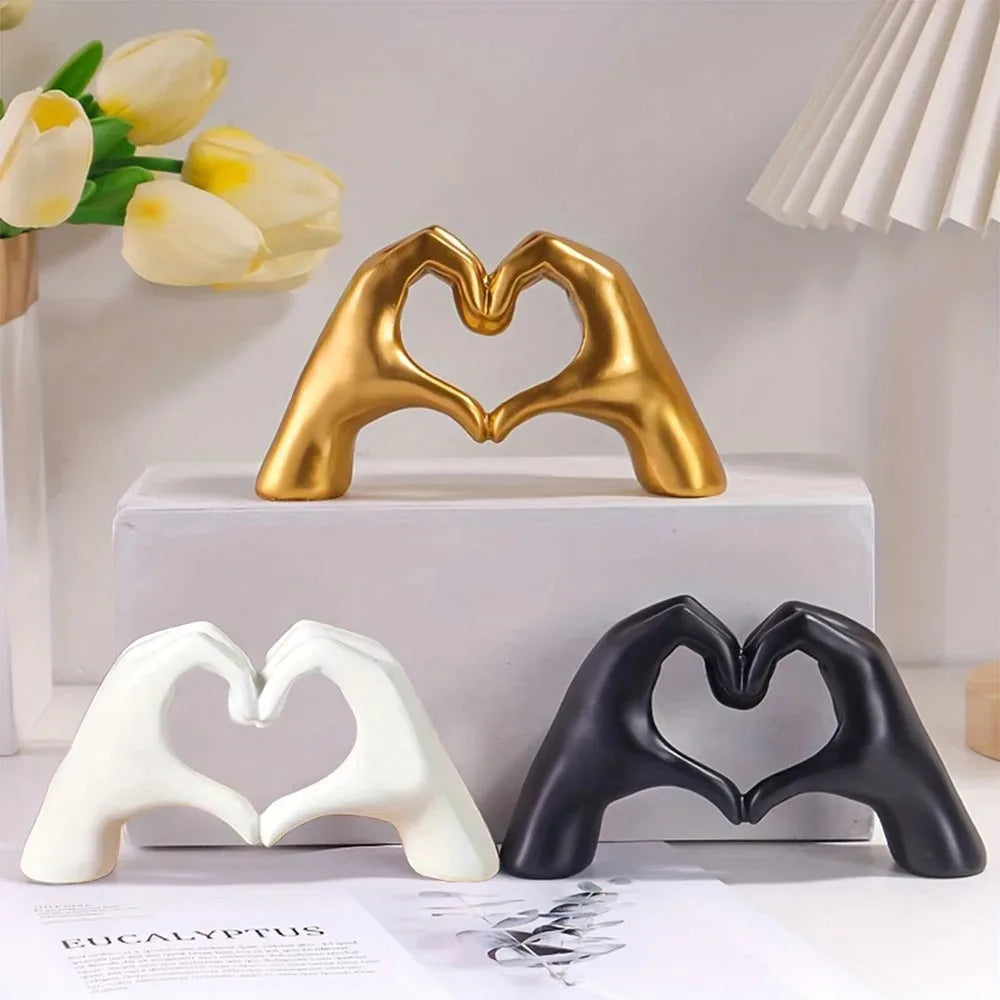 RESIN LOVE HAND STATUE